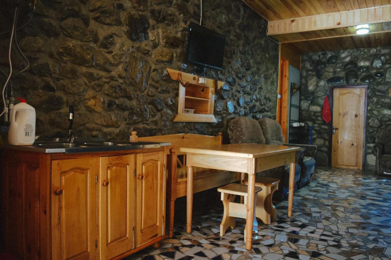 Guest House-Waterfall Chokhuldi Esterno foto